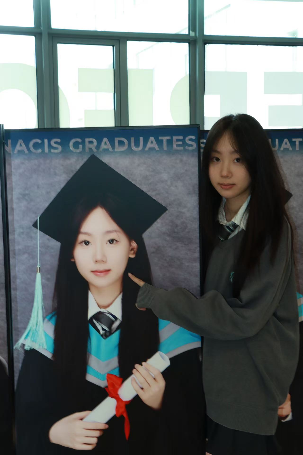 从追光到发光：2025届毕业生Rose用IB45分满分成绩点亮校史！ - Rose